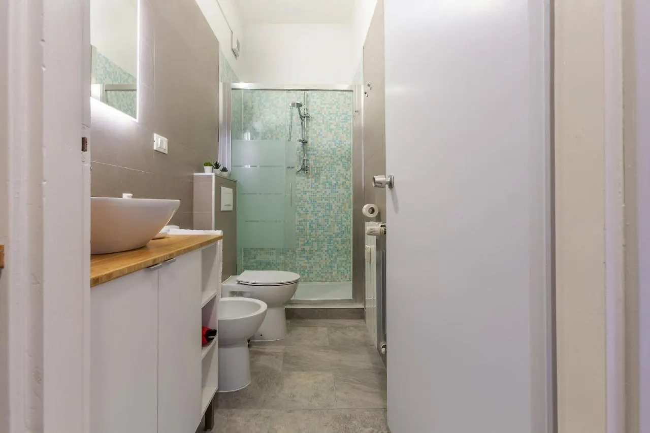 Studio Bo16 2 Min Walk From Porta San Donato! Bolonia Apartamento
